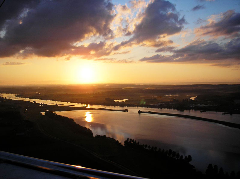 Ballonvaren en bijzonder uit eten in Arnhem, Gelderland met CuliAir Skydining