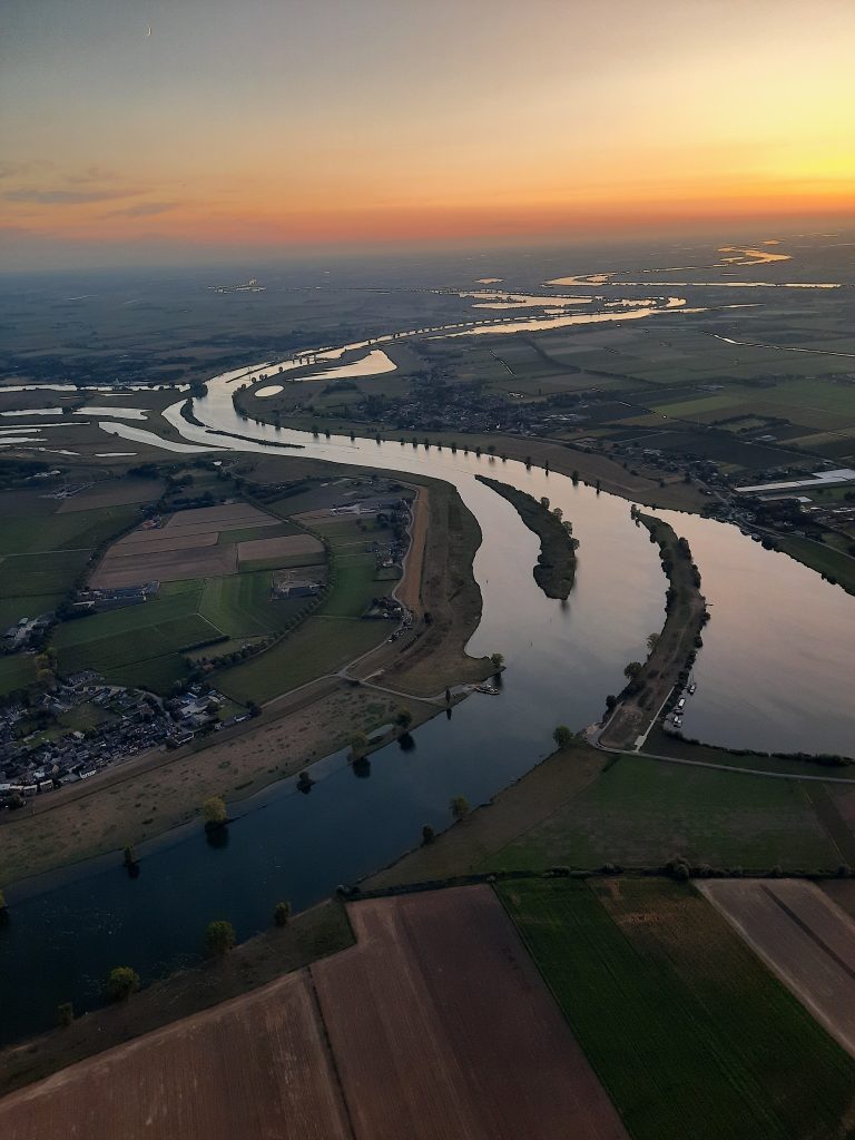 Een uniek cadeau, dining with a view, CuliAir Skydining